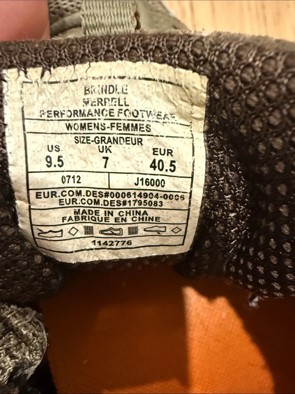 Merrell Women’s Siren Sport Gortex Shoes. 9.5
